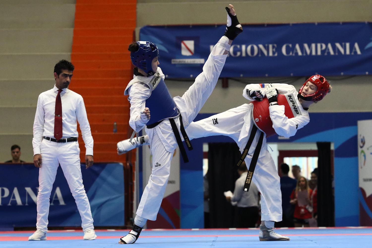 Finali di Taekwondo Yaman Irem TUR (B) v Turutina Iuliia RUS (R), Pala Casoria, Napoli 11 Luglio 2019 PHOTO POOL FOTOGRAFI UNIVERSIADE 2019